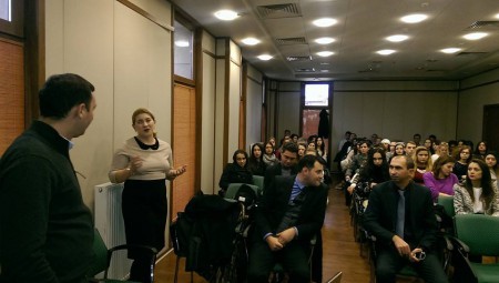 Muzeul Olteniei, Workshop 4 decembrie 2014: "Retorică şi simbolism în politică"